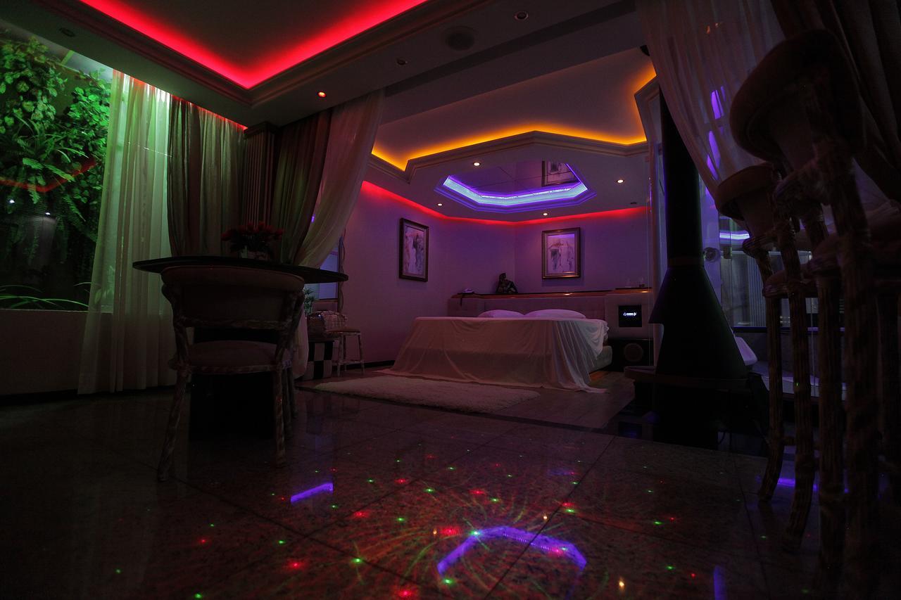 Rick Motel (Adults Only) Boqueirao (Parana) Ngoại thất bức ảnh